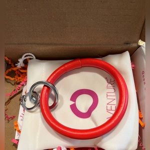 Oventure Big O keychain